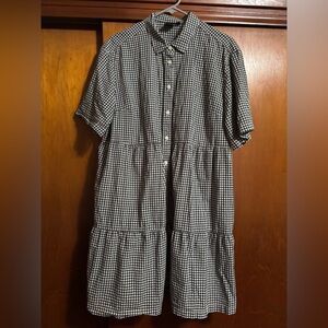 GAP Black and White Gingham Button-Front Shirt